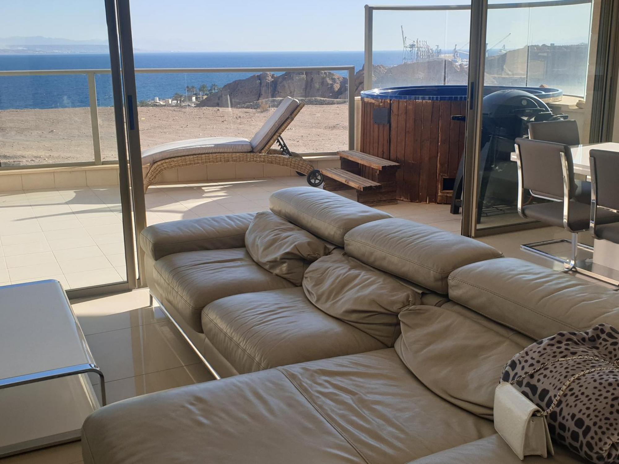 Top-Luxury Exclusive Аpt With Jacuzzi In Front Of The Sea เอลัต ภายนอก รูปภาพ